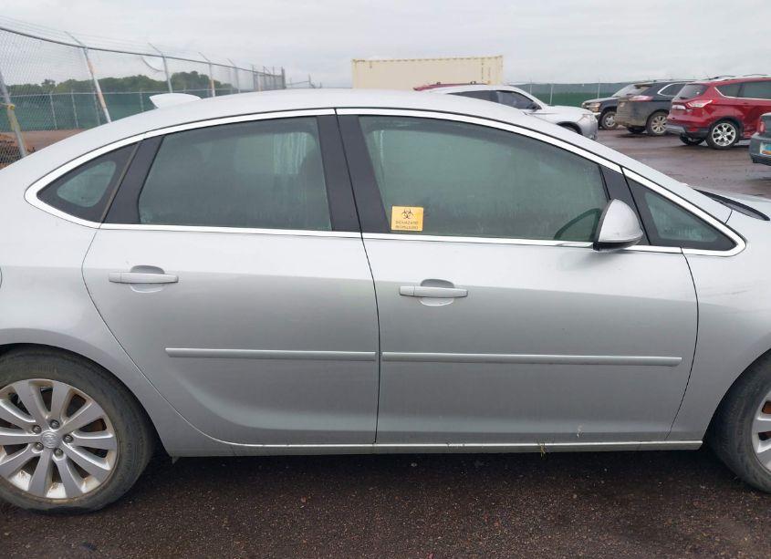 Photo 13 of 2015 Buick Verano (VIN 1G4PP5SK1F4219746)