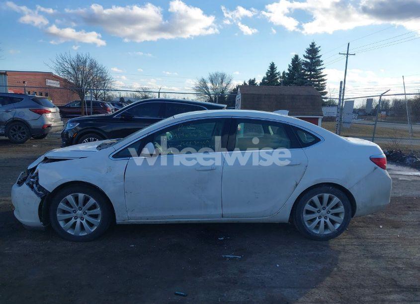 Photo 14 of 2016 Buick Verano (VIN 1G4PP5SK1G4117137)