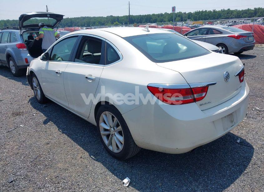 Photo 3 of 2012 Buick Verano (VIN 1G4PP5SK2C4190172)