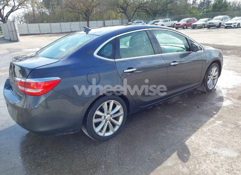 Photo 4 of 2012 Buick Verano (VIN 1G4PP5SK2C4221078)