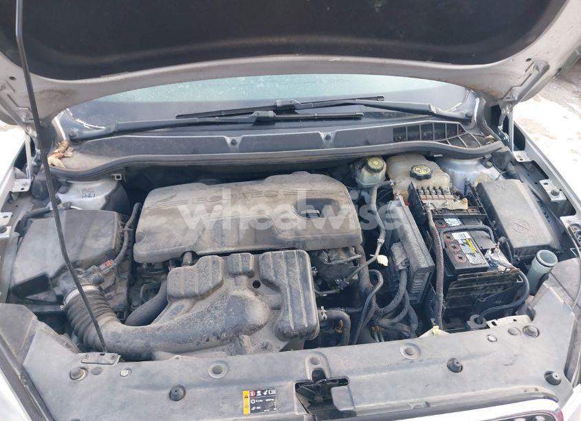 Photo 10 of 2013 Buick Verano (VIN 1G4PP5SK2D4139174)