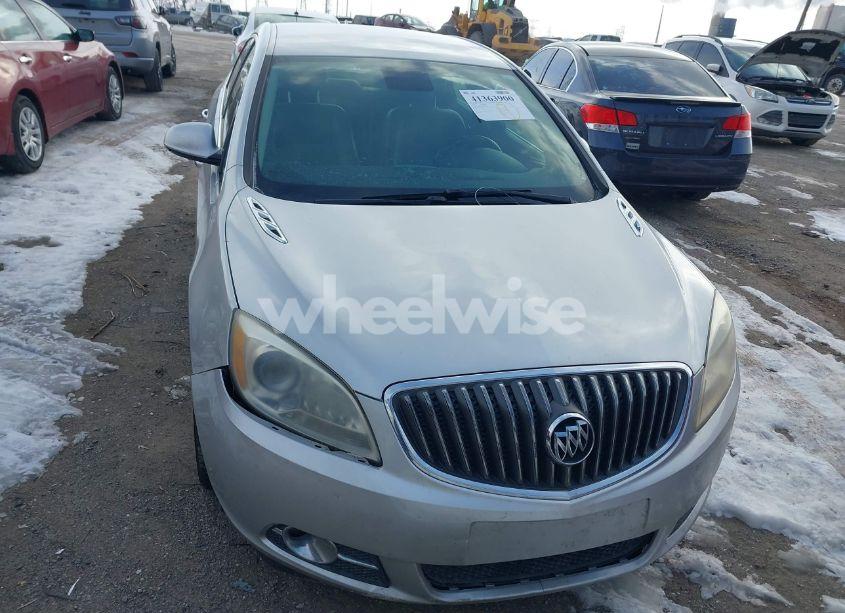 Photo 6 of 2013 Buick Verano (VIN 1G4PP5SK2D4139174)