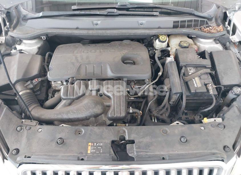 Photo 10 of 2014 Buick Verano (VIN 1G4PP5SK2E4118617)