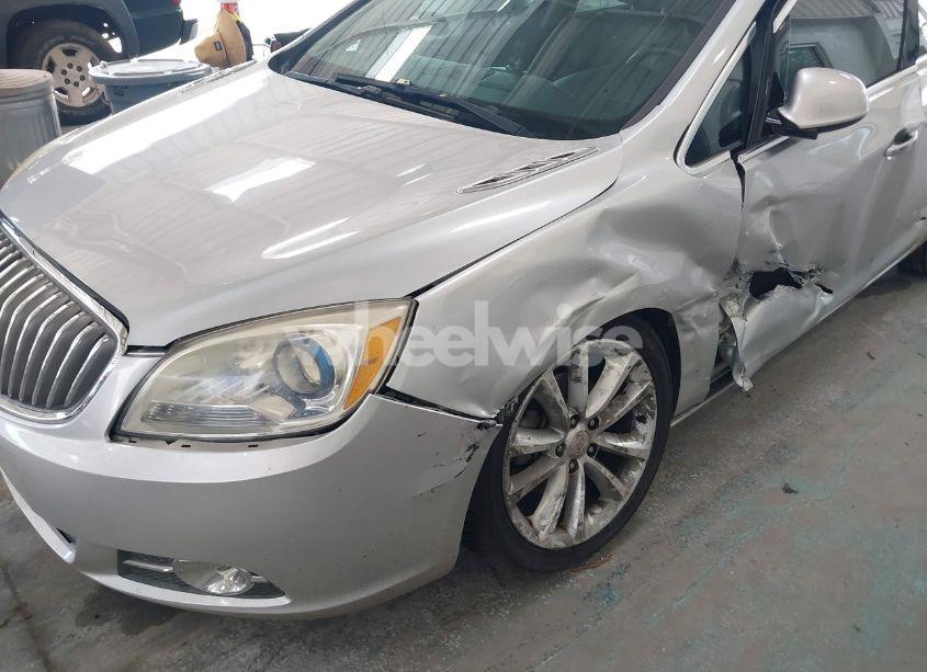 Photo 6 of 2014 Buick Verano (VIN 1G4PP5SK2E4118617)