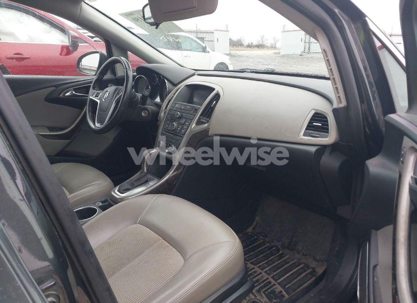 Photo 5 of 2014 Buick Verano (VIN 1G4PP5SK2E4141489)