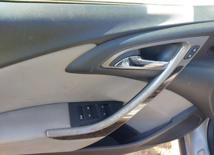 Photo 13 of 2014 Buick Verano (VIN 1G4PP5SK2E4197528)