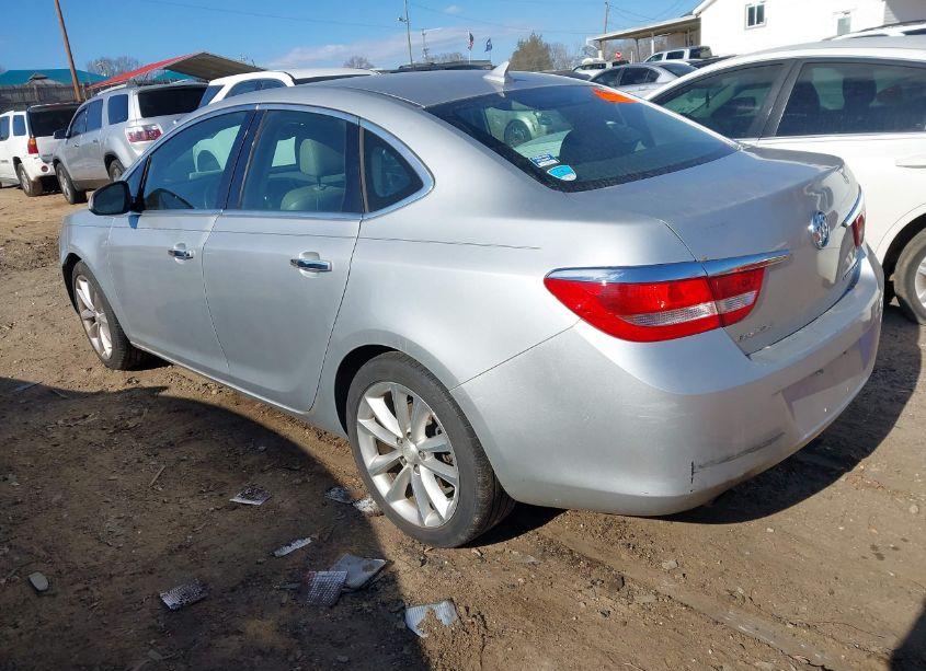 Photo 3 of 2014 Buick Verano (VIN 1G4PP5SK2E4197528)