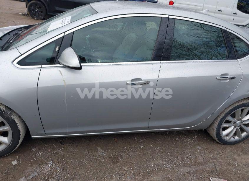 Photo 14 of 2014 Buick Verano (VIN 1G4PP5SK2E4218247)