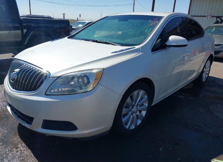 Photo 2 of 2016 Buick Verano (VIN 1G4PP5SK2G4102145)