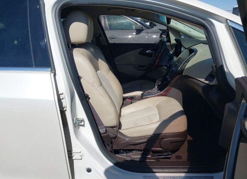 Photo 5 of 2016 Buick Verano (VIN 1G4PP5SK2G4102145)