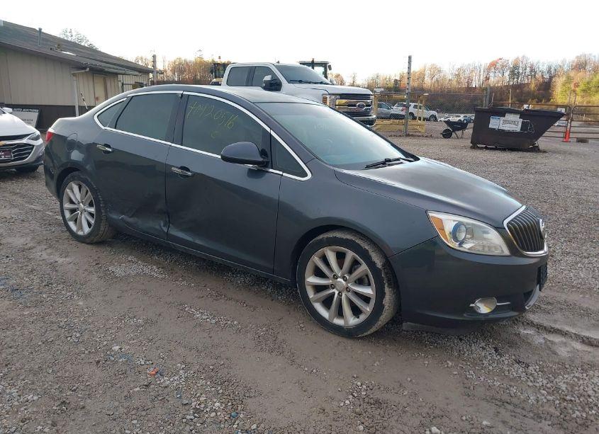 2012 Buick Verano (VIN 1G4PP5SK3C4218030) main photo
