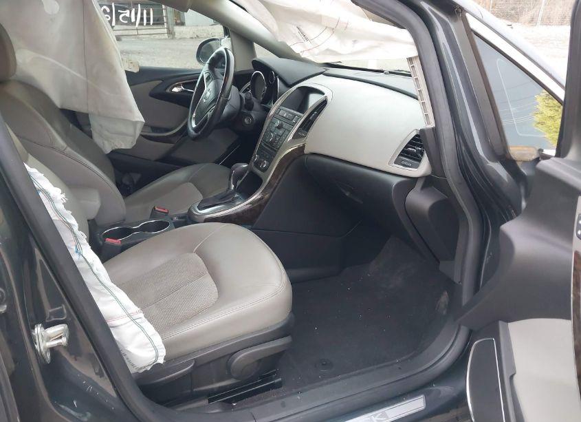 Photo 5 of 2012 Buick Verano (VIN 1G4PP5SK3C4218030)