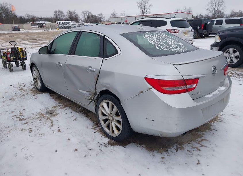 Photo 3 of 2013 Buick Verano (VIN 1G4PP5SK3D4218546)
