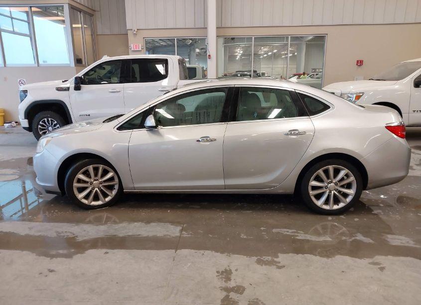 Photo 14 of 2013 Buick Verano (VIN 1G4PP5SK3D4220653)