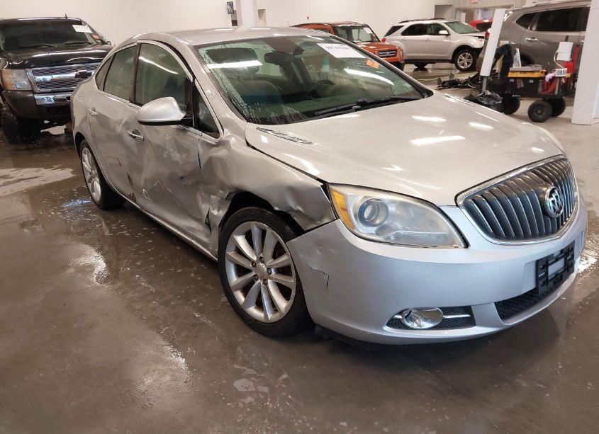 Photo 6 of 2013 Buick Verano (VIN 1G4PP5SK3D4220653)