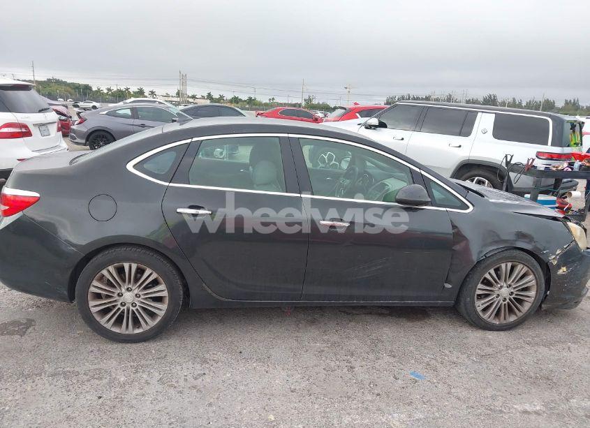 Photo 13 of 2014 Buick Verano (VIN 1G4PP5SK3E4178146)
