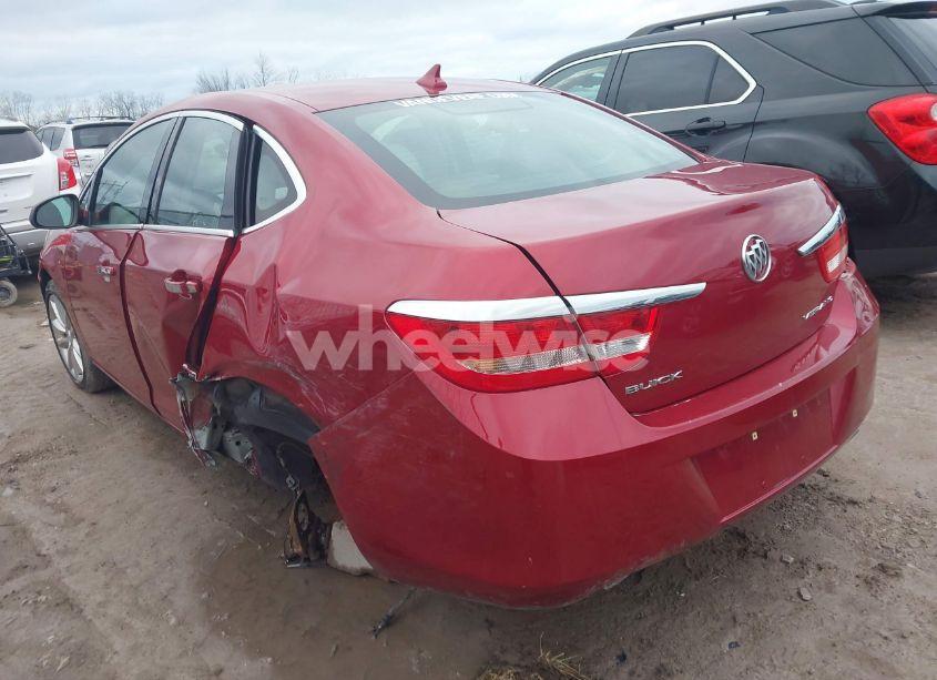 Photo 3 of 2014 Buick Verano (VIN 1G4PP5SK3E4178969)