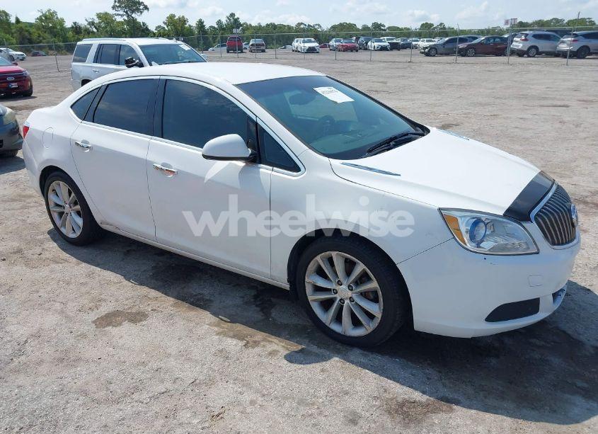 2014 Buick Verano (VIN 1G4PP5SK3E4196307) main photo