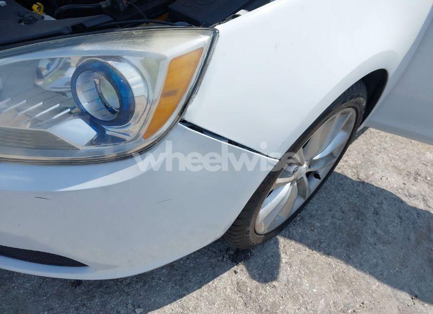 Photo 12 of 2014 Buick Verano (VIN 1G4PP5SK3E4196307)