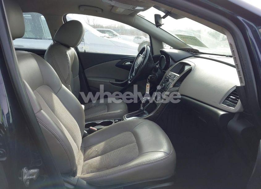 Photo 5 of 2015 Buick Verano (VIN 1G4PP5SK3F4118059)