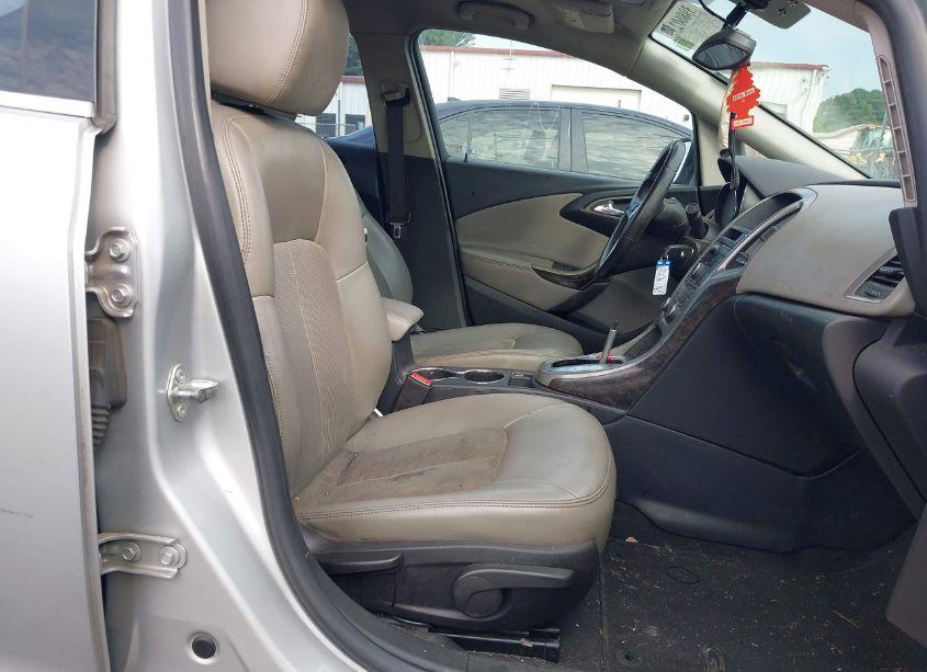 Photo 5 of 2015 Buick Verano (VIN 1G4PP5SK3F4146685)