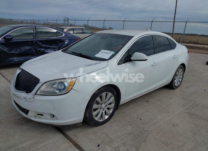 Photo 2 of 2015 Buick Verano (VIN 1G4PP5SK3F4190508)