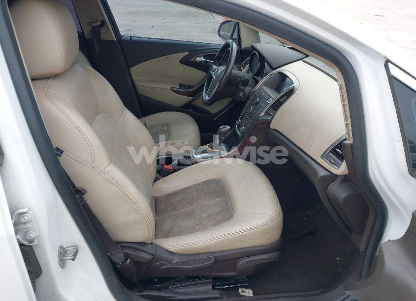 Photo 5 of 2015 Buick Verano (VIN 1G4PP5SK3F4190508)