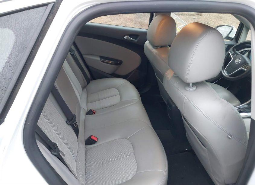 Photo 8 of 2015 Buick Verano (VIN 1G4PP5SK3F4215875)