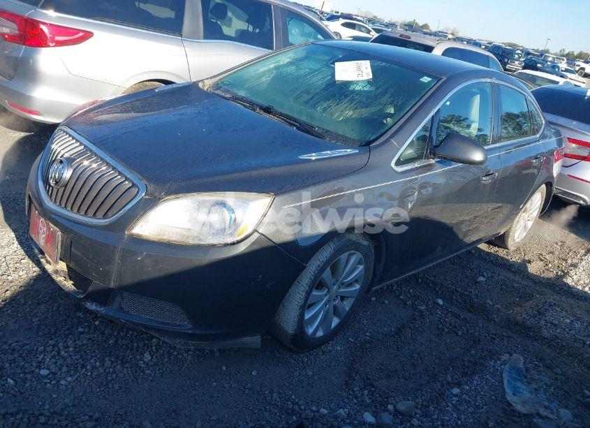 Photo 2 of 2016 Buick Verano (VIN 1G4PP5SK3G4109718)