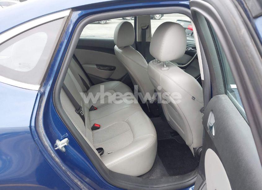 Photo 8 of 2013 Buick Verano (VIN 1G4PP5SK4D4252379)