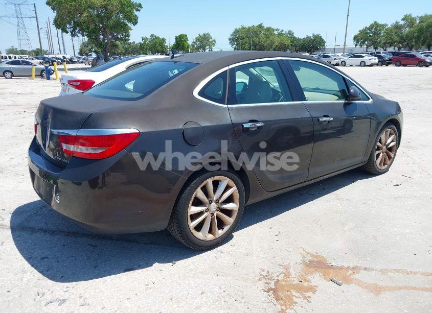 Photo 4 of 2014 Buick Verano (VIN 1G4PP5SK4E4144006)
