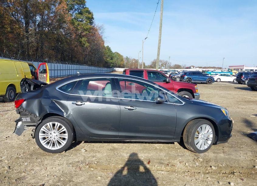 Photo 13 of 2014 Buick Verano (VIN 1G4PP5SK4E4150470)