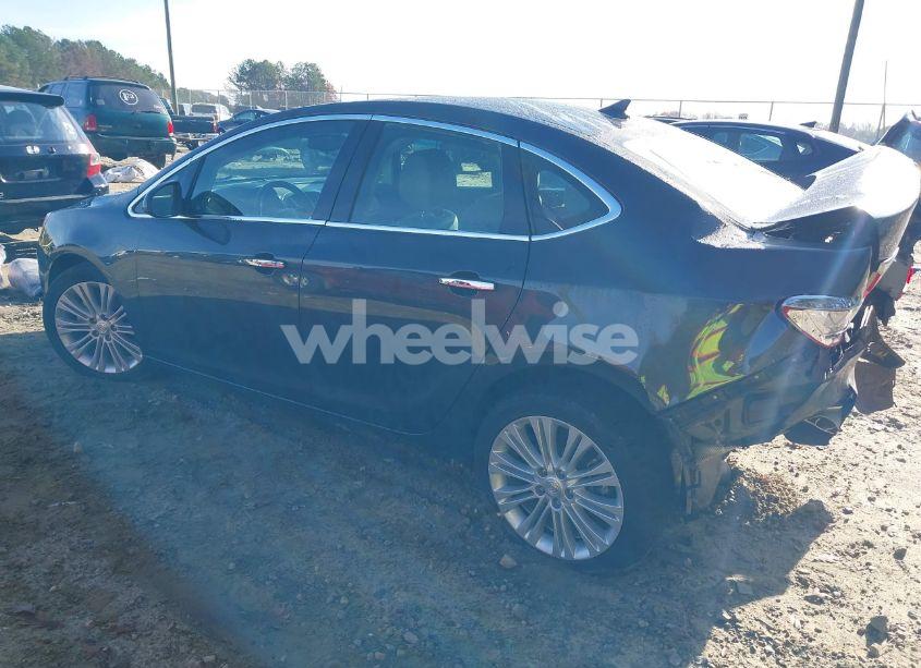 Photo 3 of 2014 Buick Verano (VIN 1G4PP5SK4E4150470)