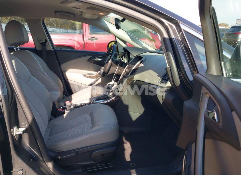 Photo 5 of 2014 Buick Verano (VIN 1G4PP5SK4E4150470)