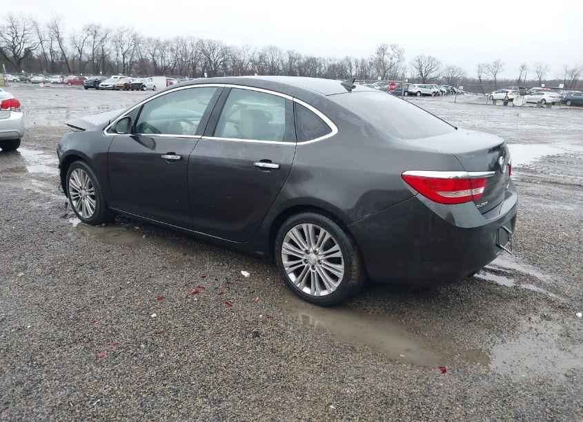 Photo 3 of 2014 Buick Verano (VIN 1G4PP5SK4E4150856)