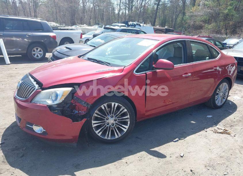 Photo 2 of 2014 Buick Verano (VIN 1G4PP5SK4E4187244)