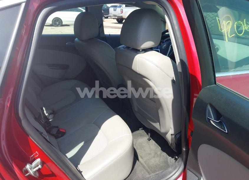 Photo 8 of 2014 Buick Verano (VIN 1G4PP5SK4E4187244)