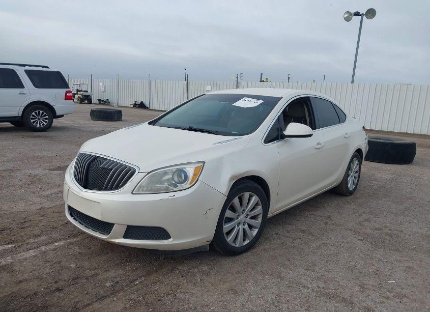 Photo 2 of 2015 Buick Verano (VIN 1G4PP5SK4F4192395)