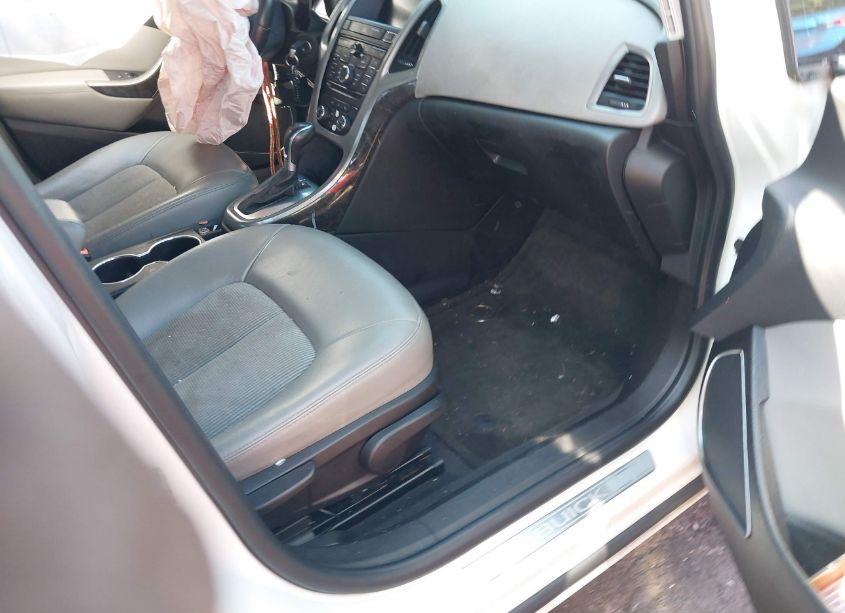 Photo 5 of 2015 Buick Verano (VIN 1G4PP5SK4F4207512)