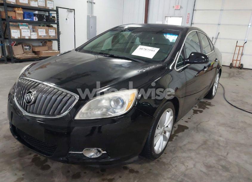 Photo 2 of 2012 Buick Verano (VIN 1G4PP5SK5C4118740)