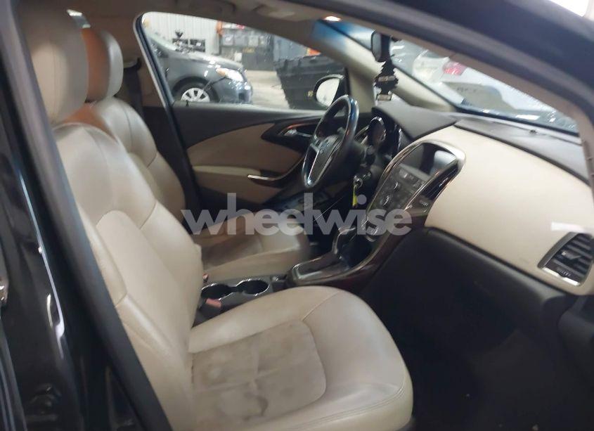 Photo 5 of 2012 Buick Verano (VIN 1G4PP5SK5C4118740)