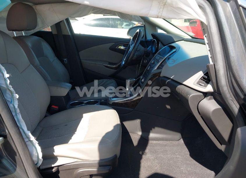 Photo 5 of 2012 Buick Verano (VIN 1G4PP5SK5C4169946)