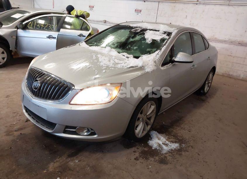 Photo 2 of 2012 Buick Verano (VIN 1G4PP5SK5C4193244)