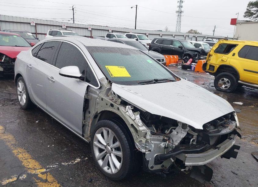 2012 Buick Verano (VIN 1G4PP5SK5C4198928) main photo