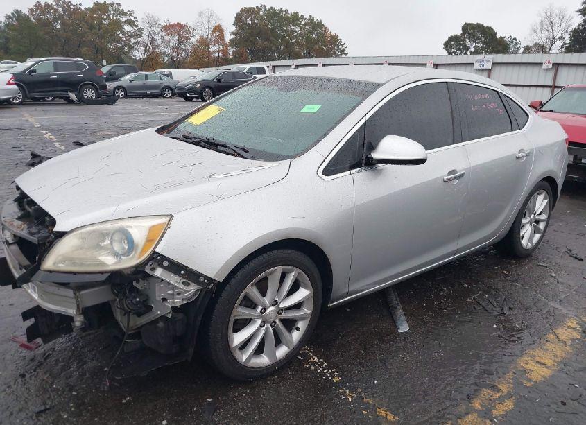 Photo 2 of 2012 Buick Verano (VIN 1G4PP5SK5C4198928)
