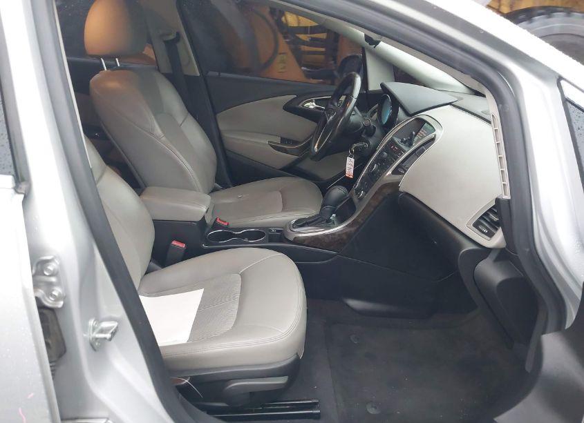 Photo 5 of 2012 Buick Verano (VIN 1G4PP5SK5C4198928)