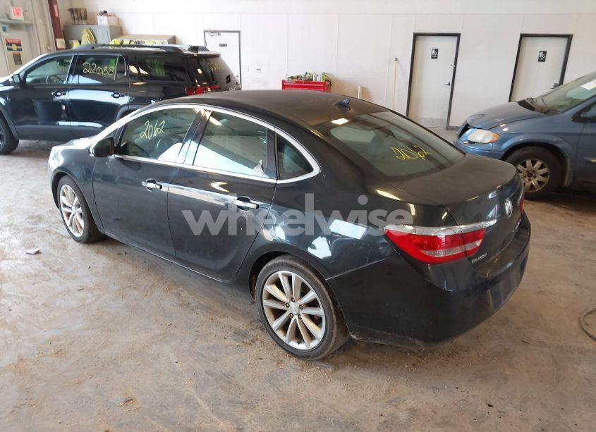 Photo 3 of 2013 Buick Verano (VIN 1G4PP5SK5D4241505)