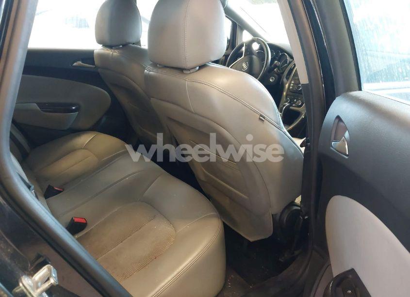 Photo 8 of 2013 Buick Verano (VIN 1G4PP5SK5D4241505)