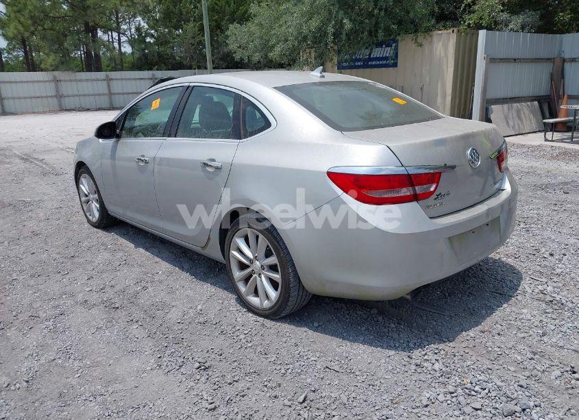 Photo 3 of 2013 Buick Verano (VIN 1G4PP5SK5D4256019)