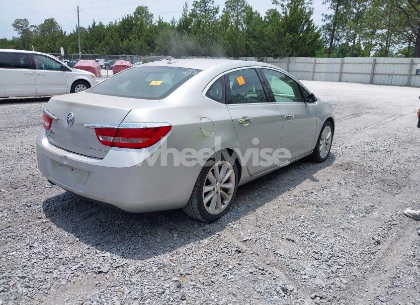 Photo 4 of 2013 Buick Verano (VIN 1G4PP5SK5D4256019)